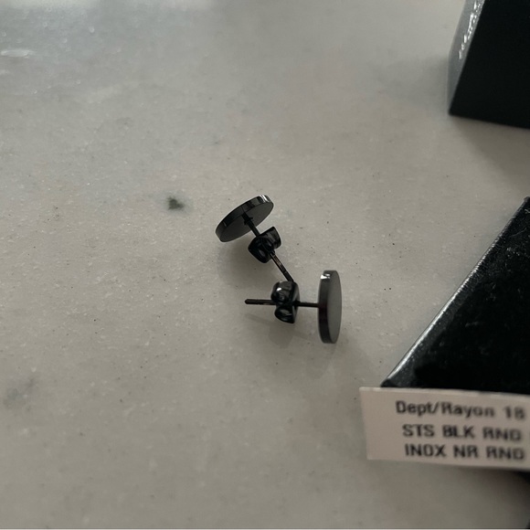 Black Stainless Steel circle stud earrings. - Picture 3 of 5